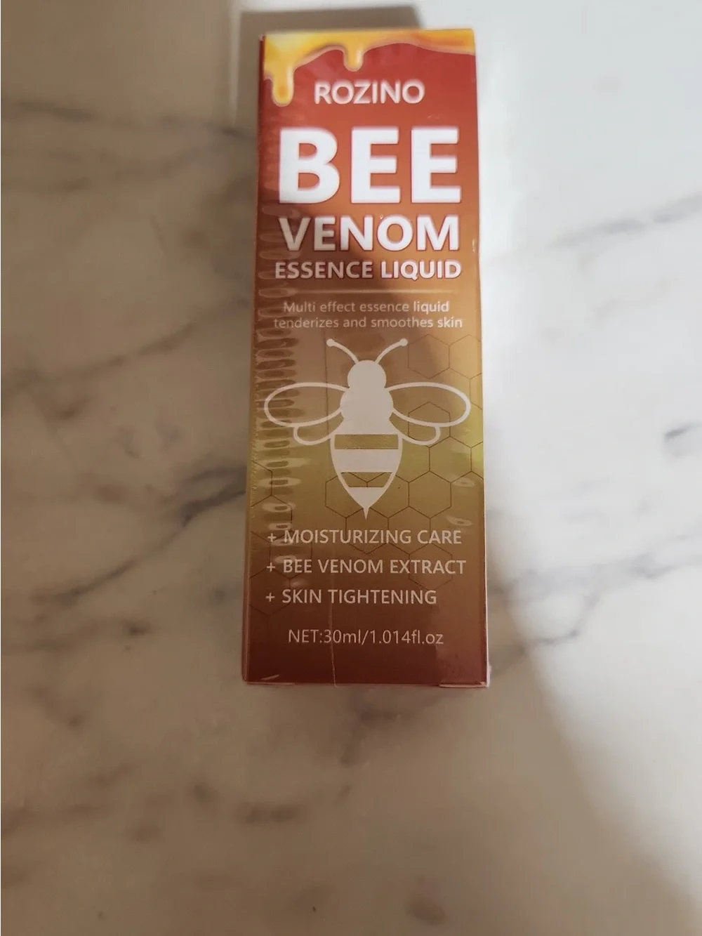 ROZINO Bee Venom Skincare Set Essence, Eye/Face Cream, Lip Balm, Shampoo Soap